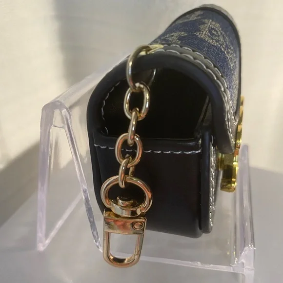 Luxury Mini Crossbody Bag Keychain, Bag Charm or AirPod Holder - Picture 4 of 9